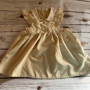 Cottoli cream pinnie